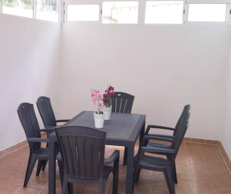 Piso Gexel Casco Historico Con Garaje Apartment Las Lagunas Exterior photo